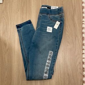 Old Navy Rockstar Jeggings